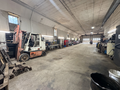Large Commercial Space - Lincoln, Maine - image 13