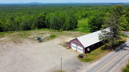 Large Commercial Space - Lincoln, Maine - image 8
