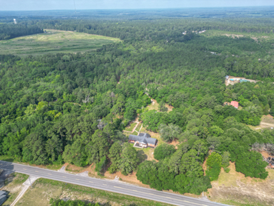 25-Acre Cheraw SC Brick Ranch Home with Workshop & Flex Space - image 5