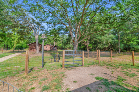 25-Acre Cheraw SC Brick Ranch Home with Workshop & Flex Space - image 32