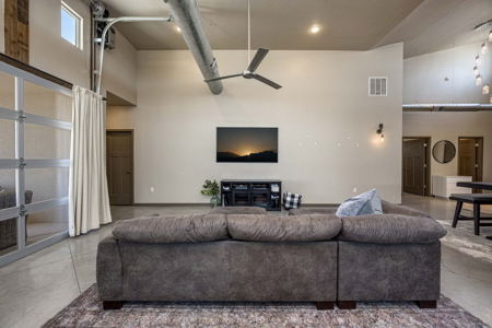 Luxury Home With Mountain Views In Las Cruces, NM - image 7