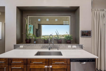 Luxury Home With Mountain Views In Las Cruces, NM - image 11