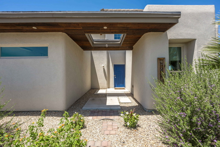 Luxury Home With Mountain Views In Las Cruces, NM - image 1