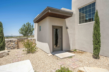 Luxury Home With Mountain Views In Las Cruces, NM - image 21