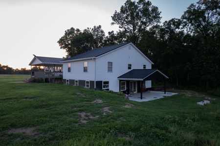 62± Acres, 22 Stalls & Stunning Country Home - image 5