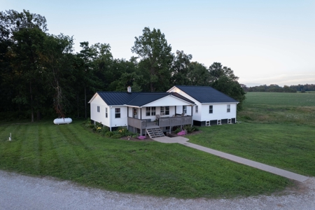 62± Acres, 22 Stalls & Stunning Country Home - image 4