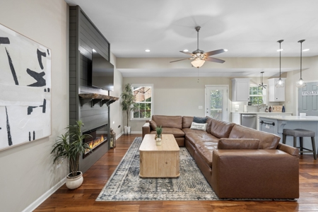 Updated Columbia Home with Pool & Main-Level Primary - image 7