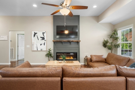 Updated Columbia Home with Pool & Main-Level Primary - image 10