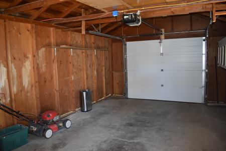 Home for sale in Shelby, MT 5 bed, 2 bath, Ready - image 41