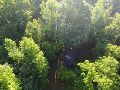 Hunting Heaven: 80-Acre Sportsman's Paradise awaits! - image 5
