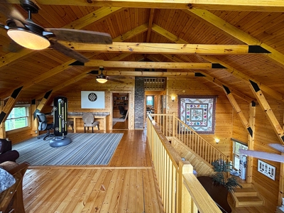 Timber Frame Home on 149+/- Ac. - Cottage - Cabin - Liberty, KY. - image 19