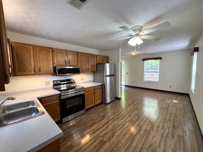 Timber Frame Home on 149+/- Ac. - Cottage - Cabin - Liberty, KY. - image 32