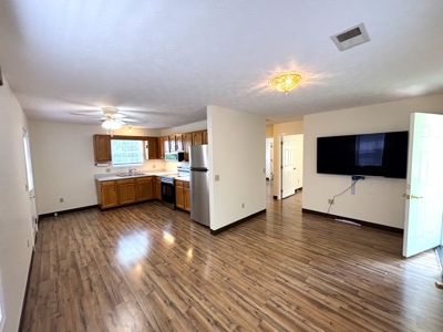 Timber Frame Home on 149+/- Ac. - Cottage - Cabin - Liberty, KY. - image 33