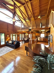 Timber Frame Home on 149+/- Ac. - Cottage - Cabin - Liberty, KY. - image 6