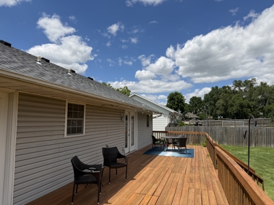 For Sale 3 Bed, 3 bath Home With Large Backyard Move-in Ready! - image 25