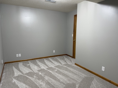 For Sale 3 Bed, 3 bath Home With Large Backyard Move-in Ready! - image 21