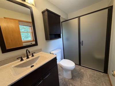For Sale 3 Bed, 3 bath Home With Large Backyard Move-in Ready! - image 16