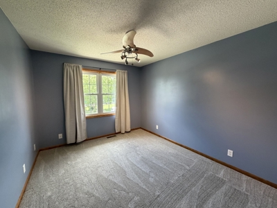 For Sale 3 Bed, 3 bath Home With Large Backyard Move-in Ready! - image 13