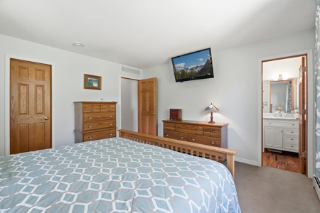 Riverfront, fishing homes for sale on acreage in Ft. Collins CO - image 15