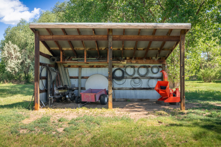 Riverfront, fishing homes for sale on acreage in Ft. Collins CO - image 33