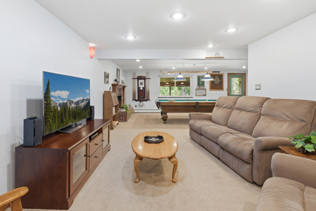 Riverfront, fishing homes for sale on acreage in Ft. Collins CO - image 22