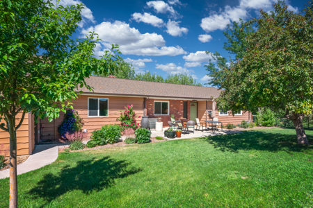 Riverfront, fishing homes for sale on acreage in Ft. Collins CO - image 4