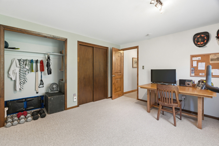 Riverfront, fishing homes for sale on acreage in Ft. Collins CO - image 24