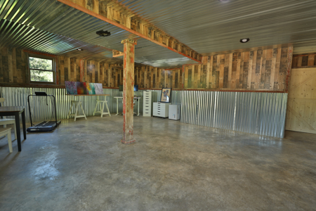 Scenic Country Home & Trophy Whitetail Retreat Near Wildcat Mount - image 21