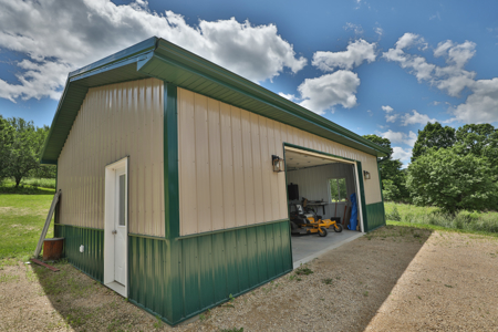 Scenic Country Home & Trophy Whitetail Retreat Near Wildcat Mount - image 25