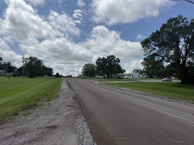 Prime Commercial & Investment Opportunity Along I-35 - image 20