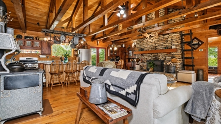 Spectacular 202 Acre Cattle and Horse Farm w/ Custom Rustic Home - image 30