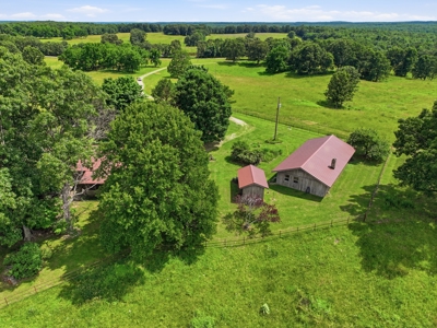 Spectacular 202 Acre Cattle and Horse Farm w/ Custom Rustic Home - image 45