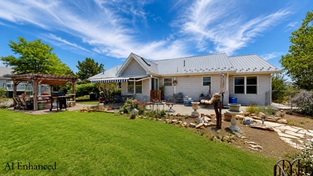 One-Level Ranch Home on 1+ Acres - image 4