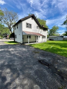 Farmhouse For Sale In New Berlin, New York - image 2