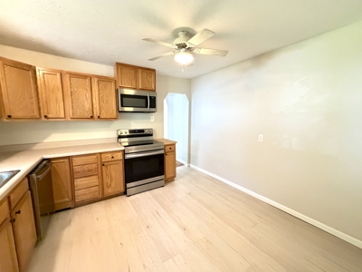 Updated 2BD Home With Hardwood Floors For Sale in Salem, MO - image 10