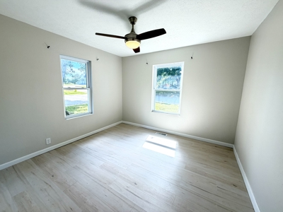 Updated 2BD Home With Hardwood Floors For Sale in Salem, MO - image 13