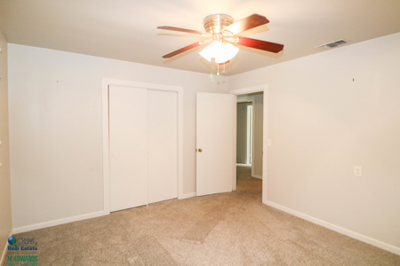 PRICED TO SELL IN EARTH TX 3/2/1 With HUGE Backyard! - image 7