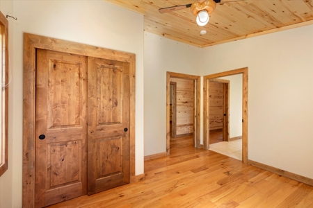 44 ± Acre Luxury Mountain Home for Sale Near Cotopaxi, CO - image 37