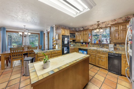 Ultimate Family Home on 2+ Acres Winnsboro Wood County East Texas - image 12