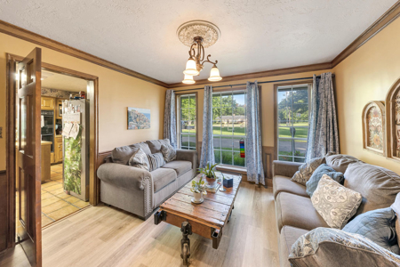 Ultimate Family Home on 2+ Acres Winnsboro Wood County East Texas - image 10
