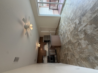 "Gorgeous Home, Priced to Sell" - image 9
