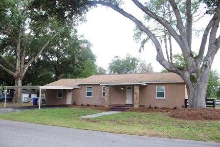 "Gorgeous Home, Priced to Sell" - image 2