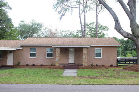 "Gorgeous Home, Priced to Sell" - image 1