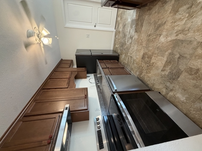 "Gorgeous Home, Priced to Sell" - image 8