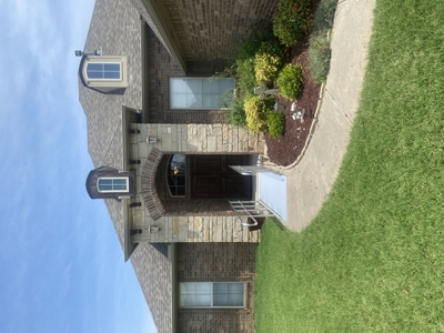 Beautiful Custom Built One Owner Home in Moore OK - image 1