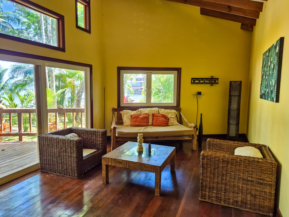 Titled Beachfront Home — Isla Carenero - 17