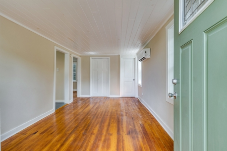 Home In Town for Sale in Maury County, Tennessee - image 30