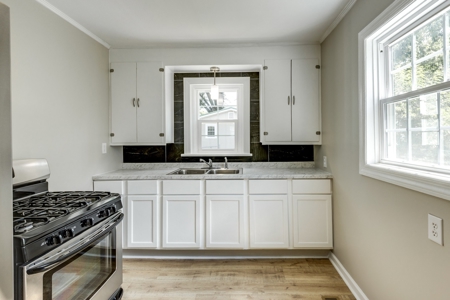 Home In Town for Sale in Maury County, Tennessee - image 11