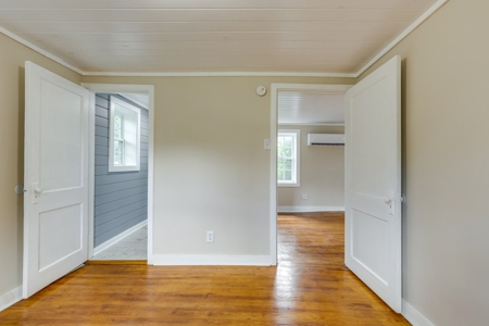 Home In Town for Sale in Maury County, Tennessee - image 37