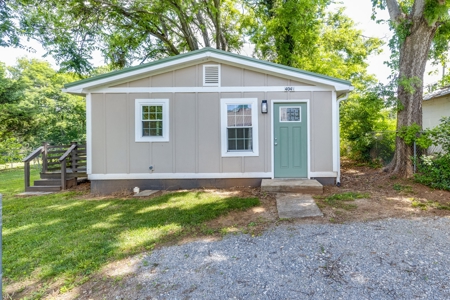 Home In Town for Sale in Maury County, Tennessee - image 28